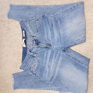 Wanna betta butt jeans